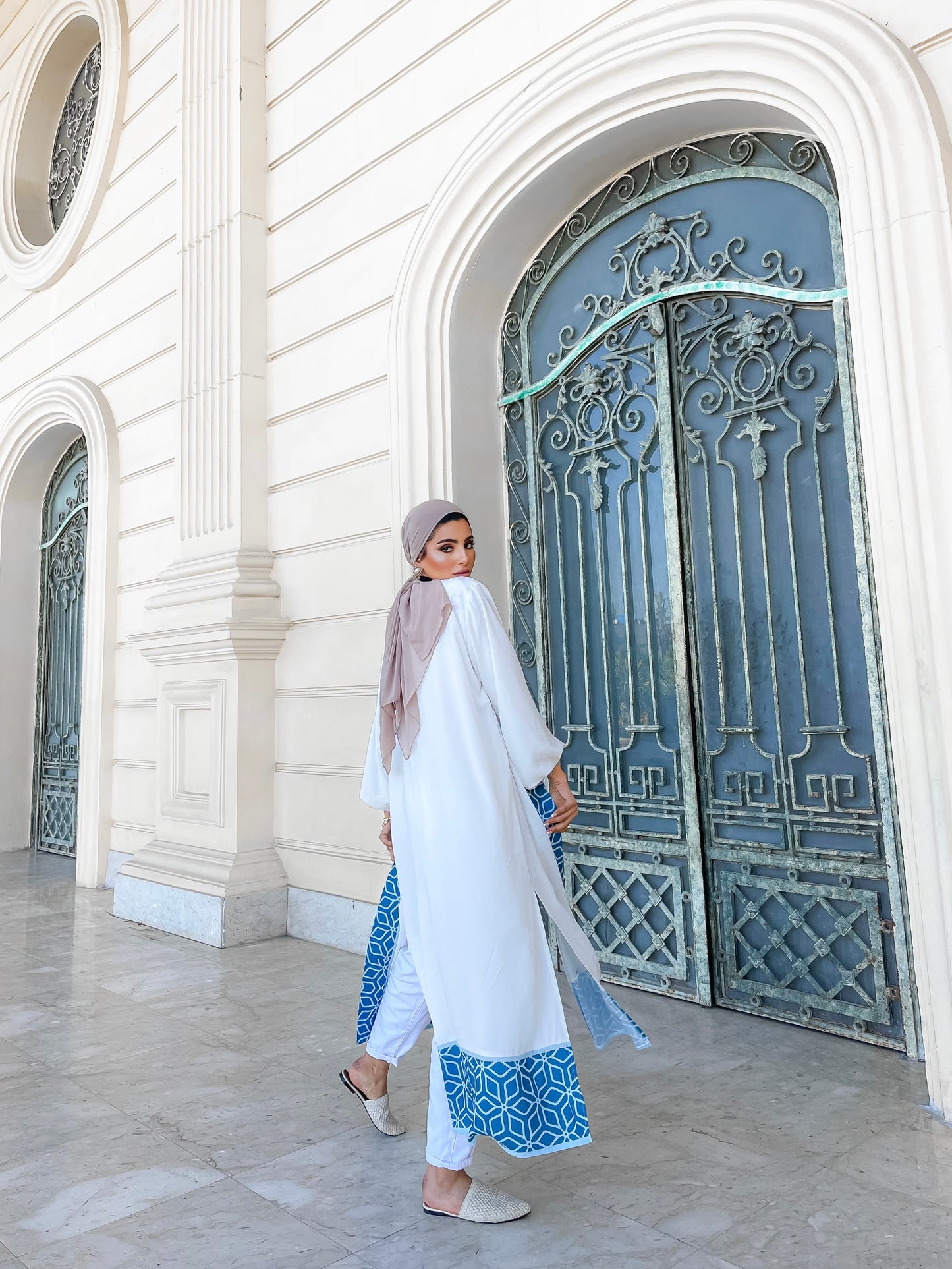 Arabesque kaftan 🌙