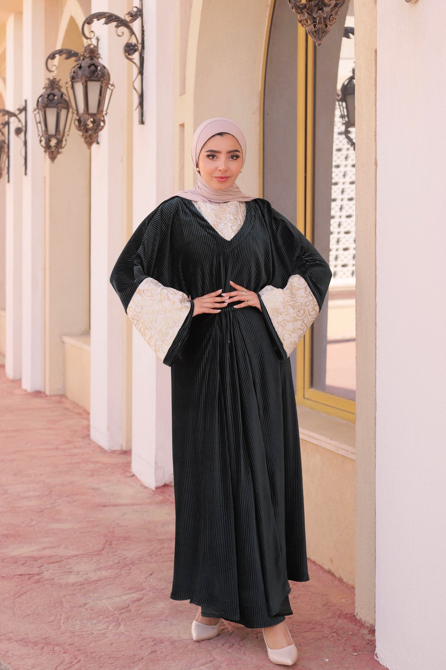 Lumiere Abaya 🌙