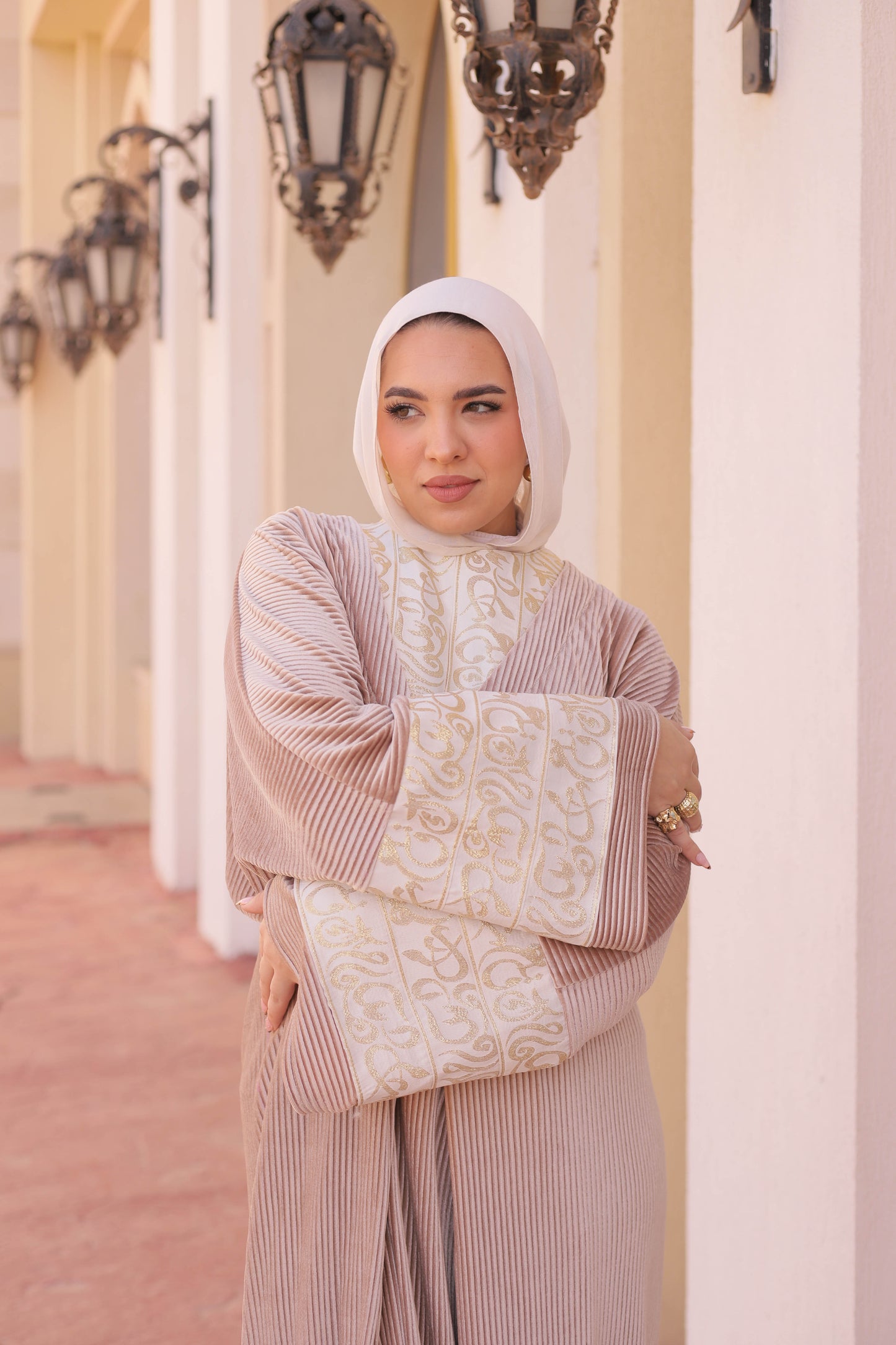 Lumiere Abaya 🌙