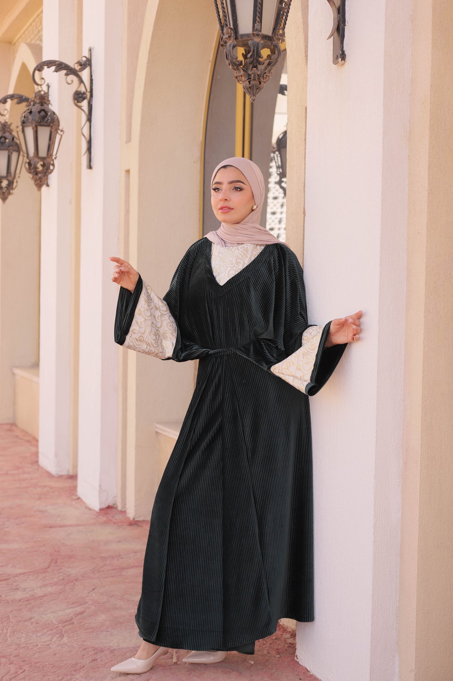 Lumiere Abaya 🌙